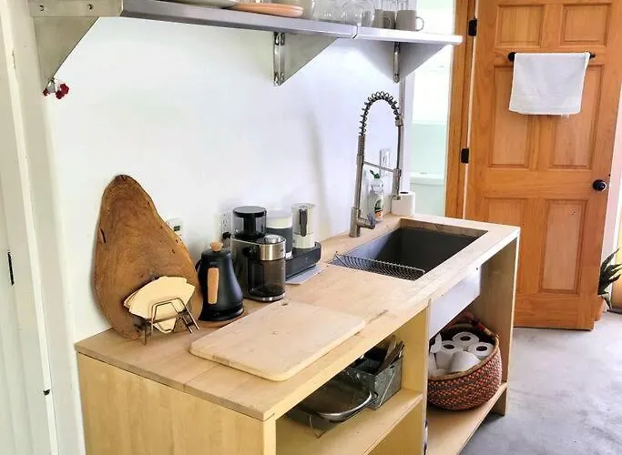 Apartment Barrio Retreat - Historic 1900 Adobe Downtown *